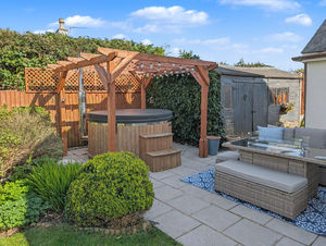 Photo 21- click for photo gallery